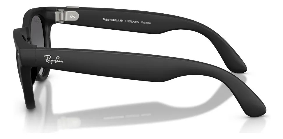 Ray-Ban Meta Smart Glasses - Wayfarer